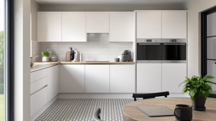 True Handleless — SuperMatt White kitchen